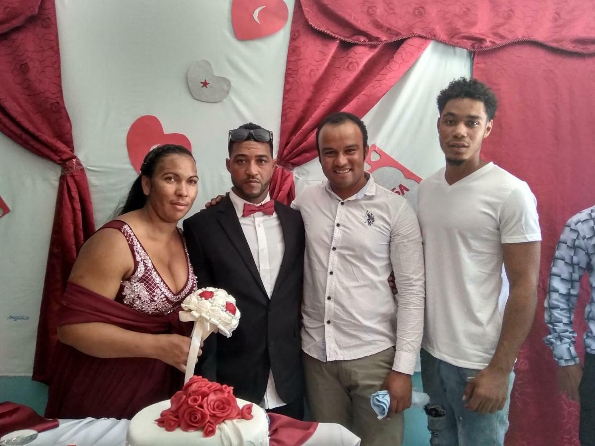 Ciza E Rose Bed & Breakfast Portela Luaran gambar